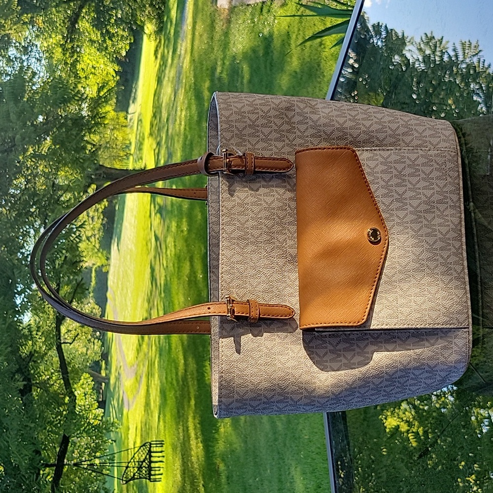 MICHAEL Michael Kors Gray and Tan Tote Bag